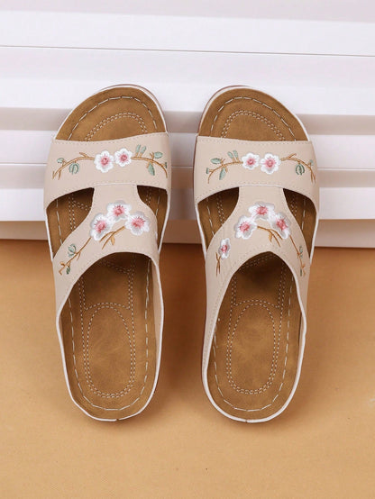 Nina - Floral Platform Sandals