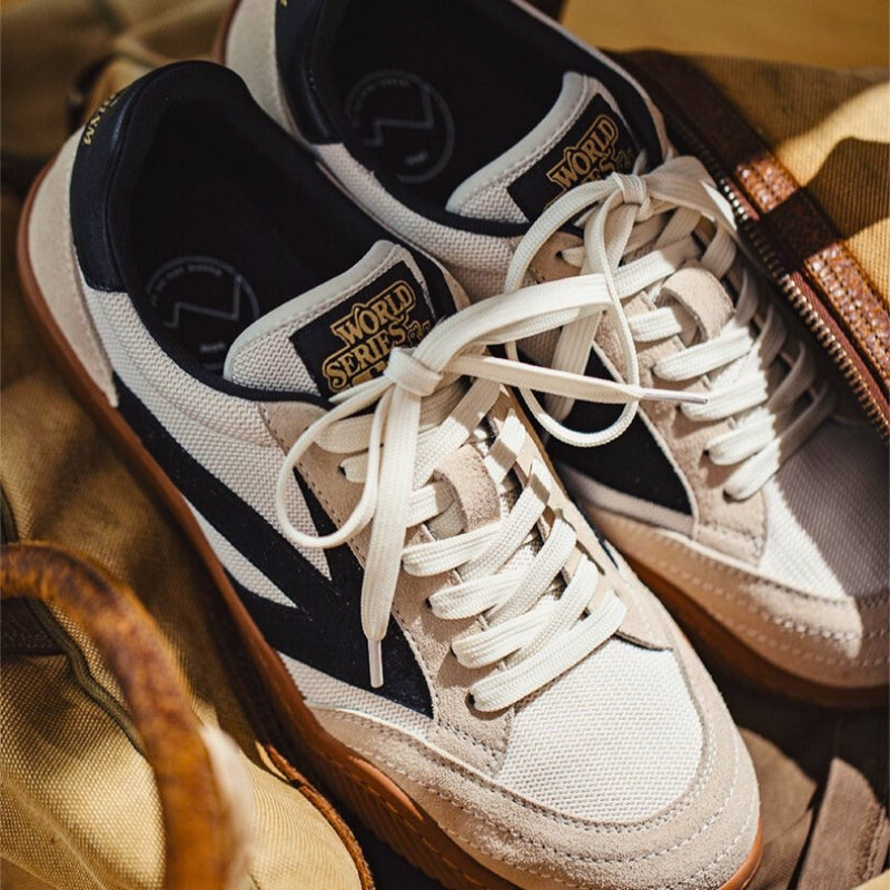 Thomas - Classic Sneakers