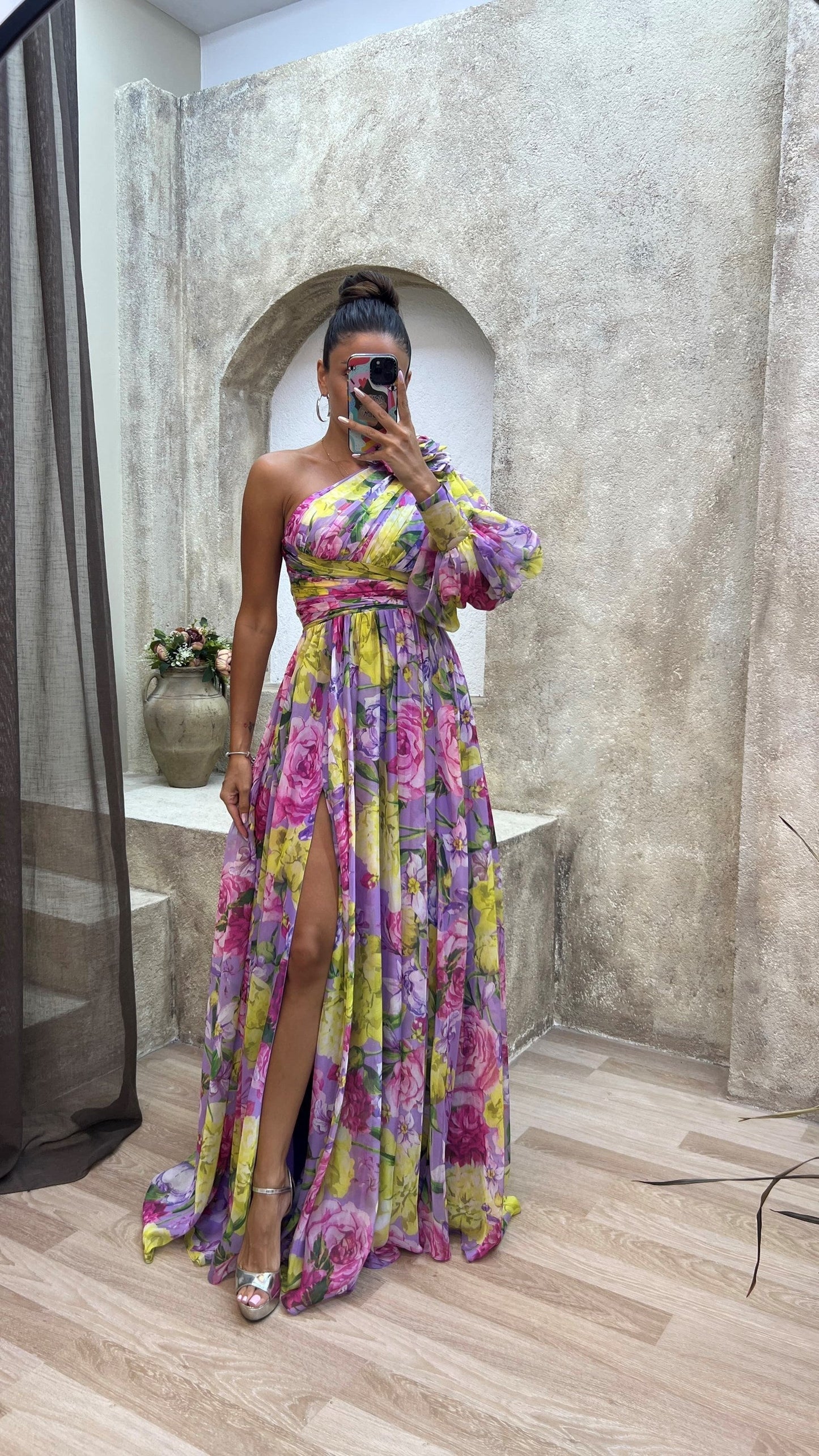 Elegant Flowy Shoulder Dress for Summer Events
