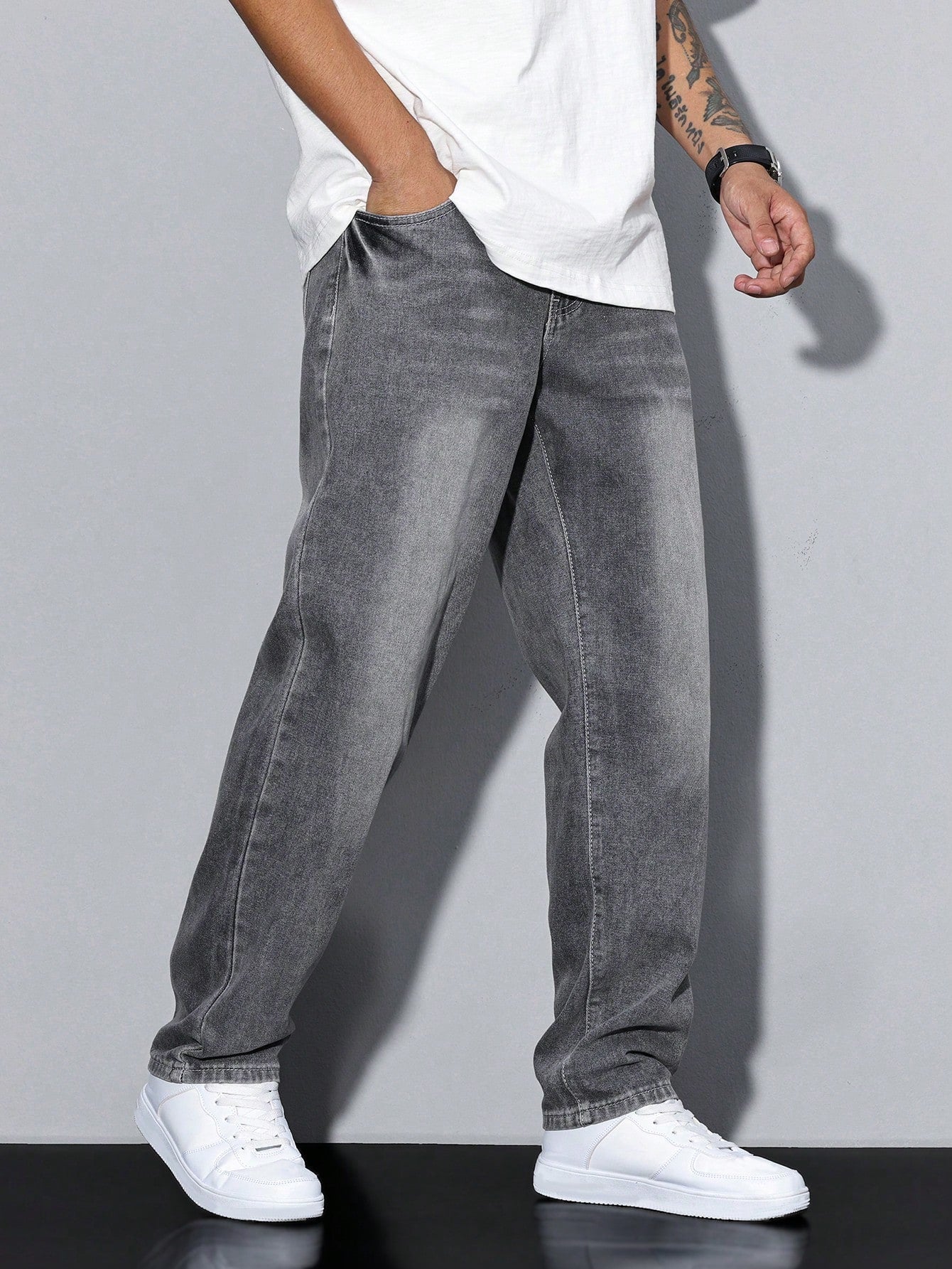 Men's Jeans – Relaxed Straight Leg Casual Denim Pants