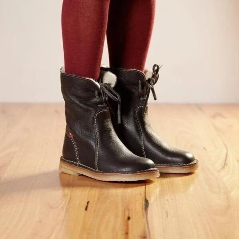 Women's Boots – Fur-Lined Winter Lace-Up Boots