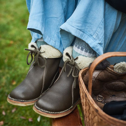 Women's Boots – Fur-Lined Winter Lace-Up Boots