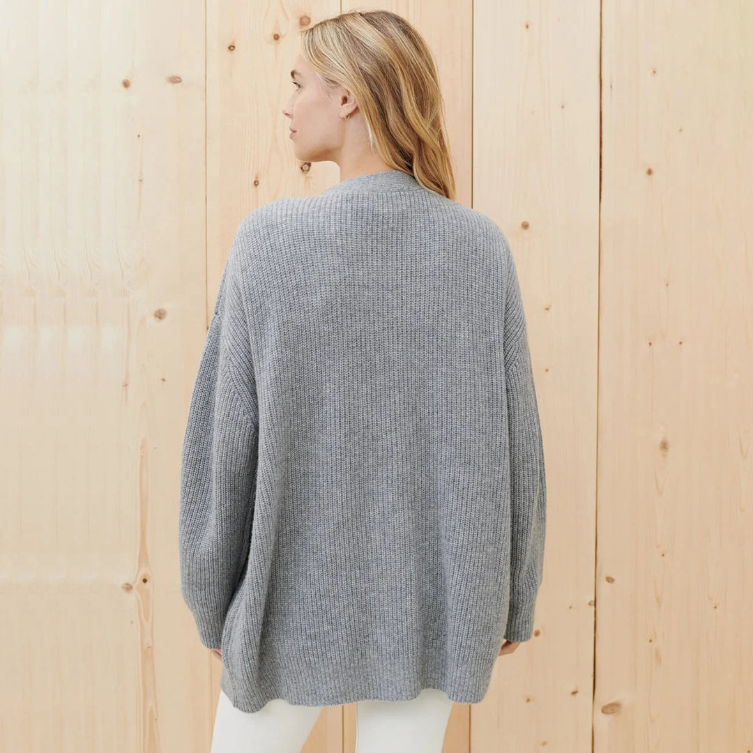 Women's Cardigan – Oversized Ribbed Button-Front Layer
