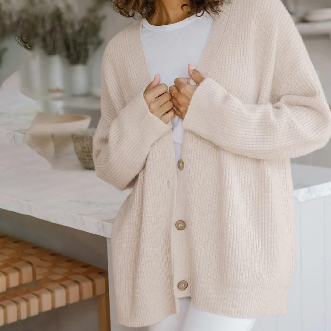 Women's Cardigan – Oversized Ribbed Button-Front Layer