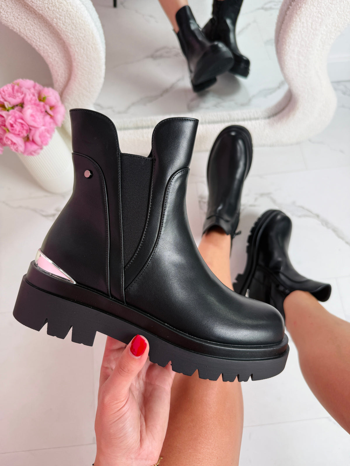 Women's Chelsea Boots – Chunky Platform & Lug Sole