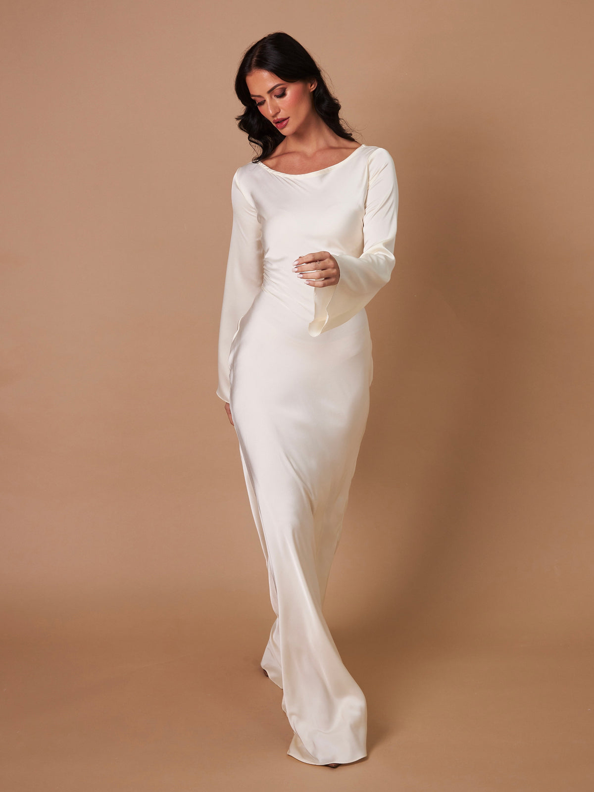 Women's Long Sleeve Maxi Dress – Fitted Shape & Bell Sleeves