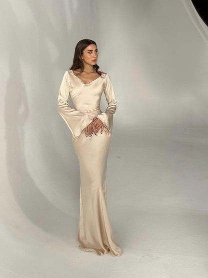 Women's Long Sleeve Maxi Dress – Fitted Shape & Bell Sleeves