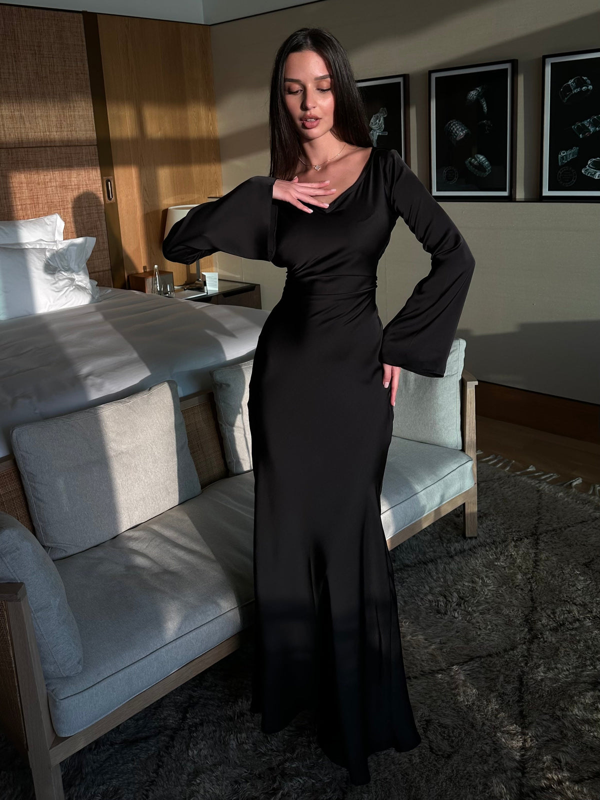 Women's Long Sleeve Maxi Dress – Fitted Shape & Bell Sleeves