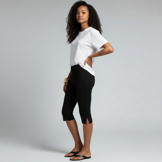 Women's Shorts – Knee-Length Pull-On Stretch Capris