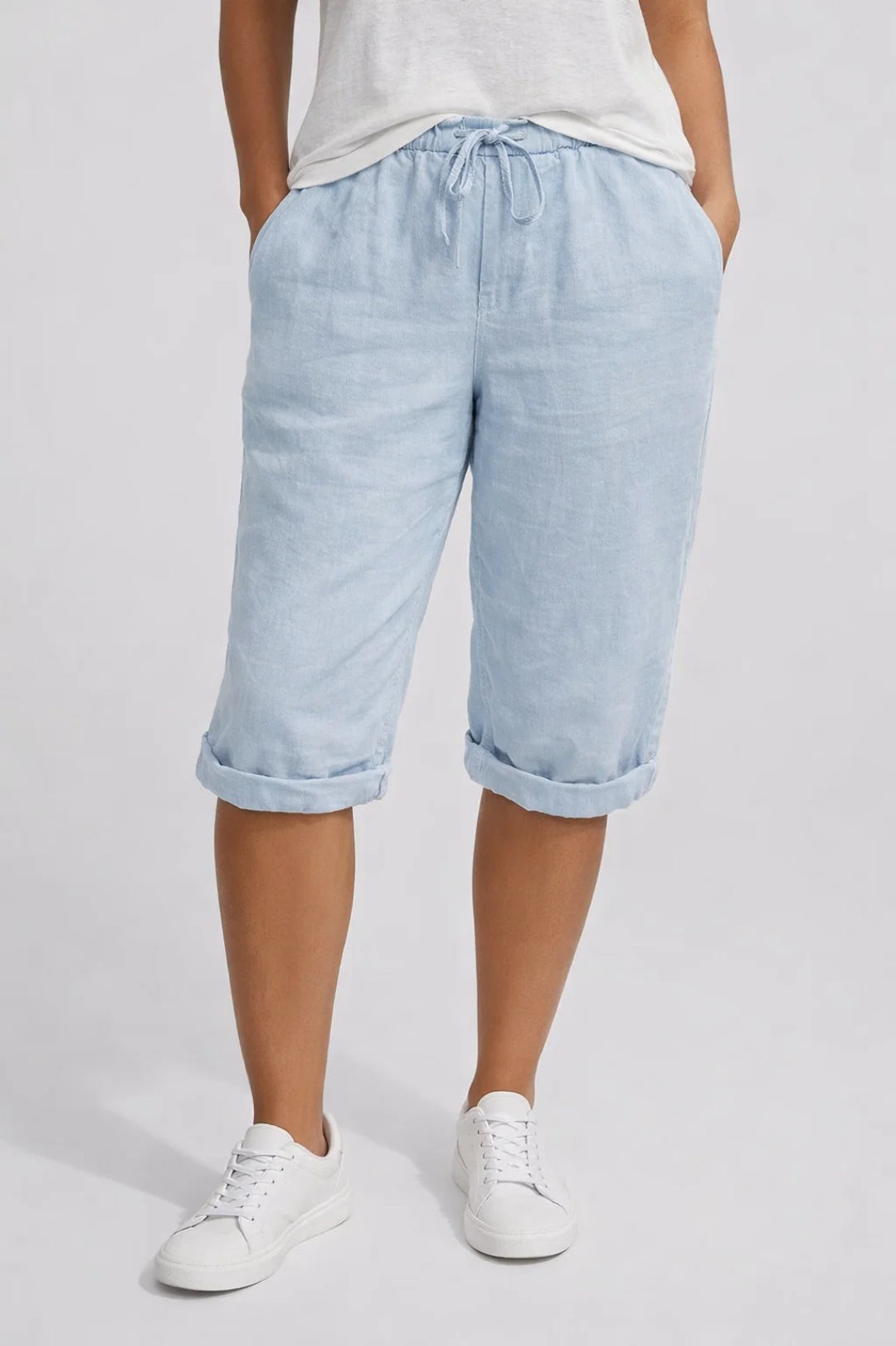 Women's Shorts – Relaxed Drawstring Pull-On Bermuda Shorts