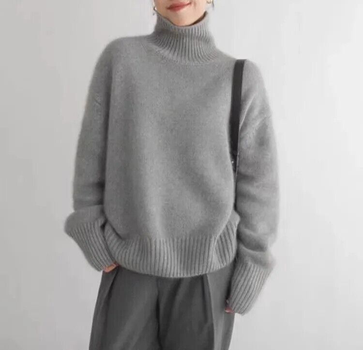 Women's Sweaters – Oversized Turtleneck Knit Pullover