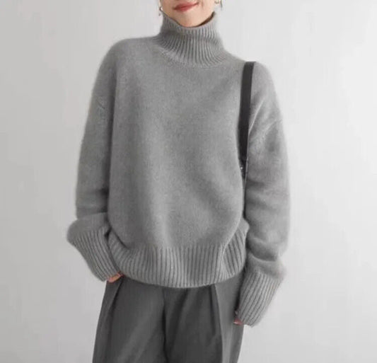 Women's Sweaters – Oversized Turtleneck Knit Pullover