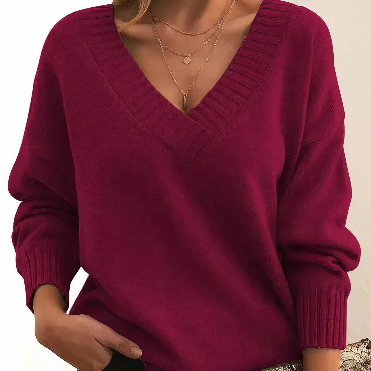 Women's Sweaters – Relaxed V-Neck Knit Pullover